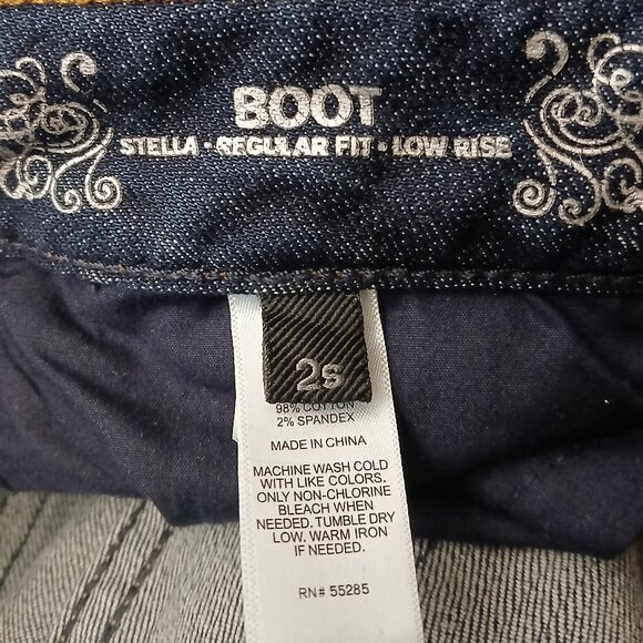 Express Jeans 2 Short Stella Boot Cut Low Rise Dark Wash Denim Stretch - Picture 7 of 8